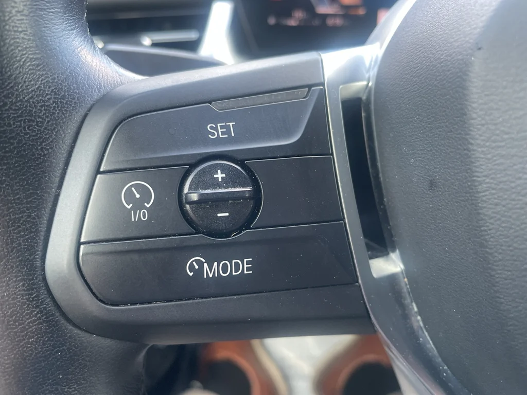 Used 2024 Cape York Green Metallic BMW xDrive28i image 26