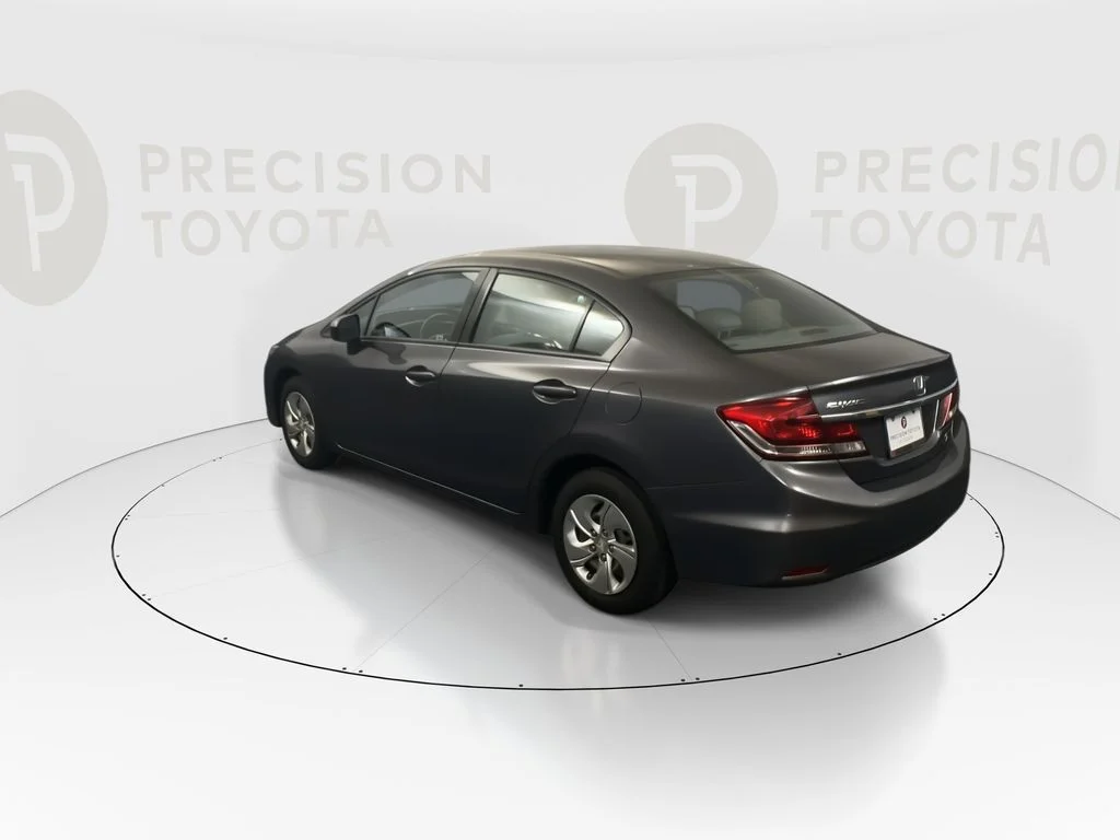 Used 2015 Modern Steel Metallic Honda LX image 14
