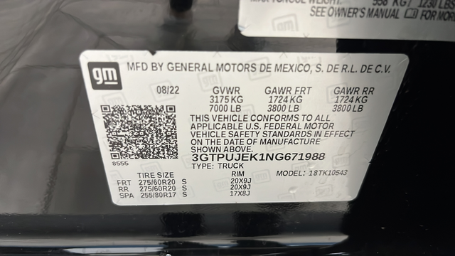 Used 2022 Onyx Black GMC Elevation image 27