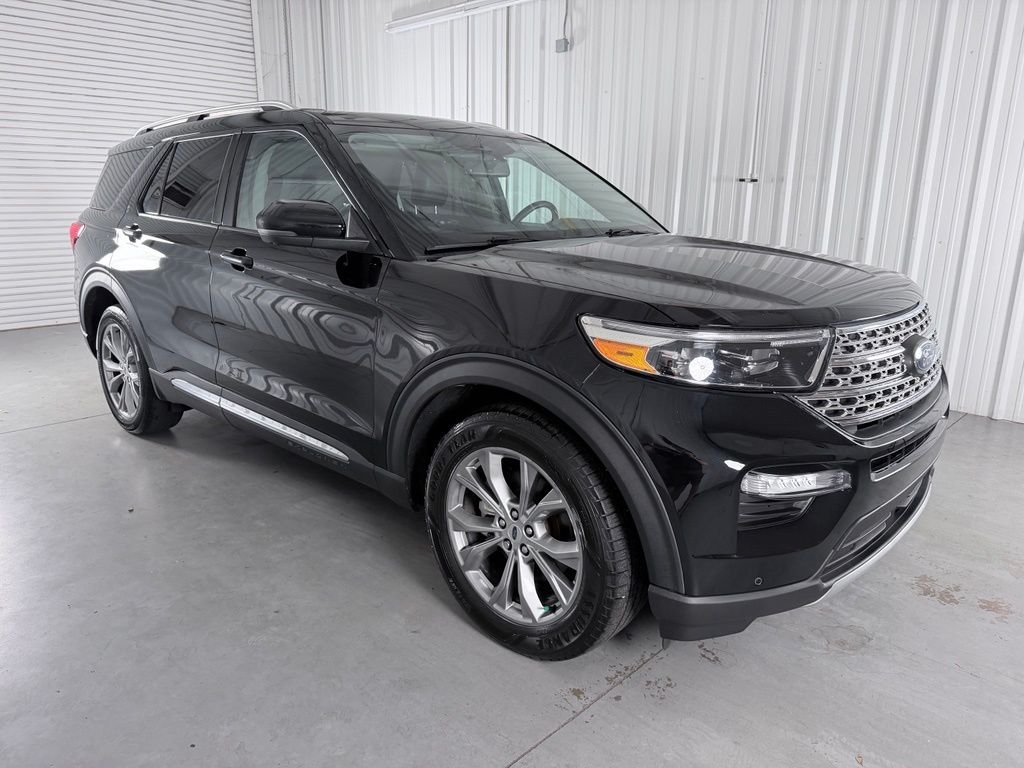 Used 2022 Black Ford Limited image 3