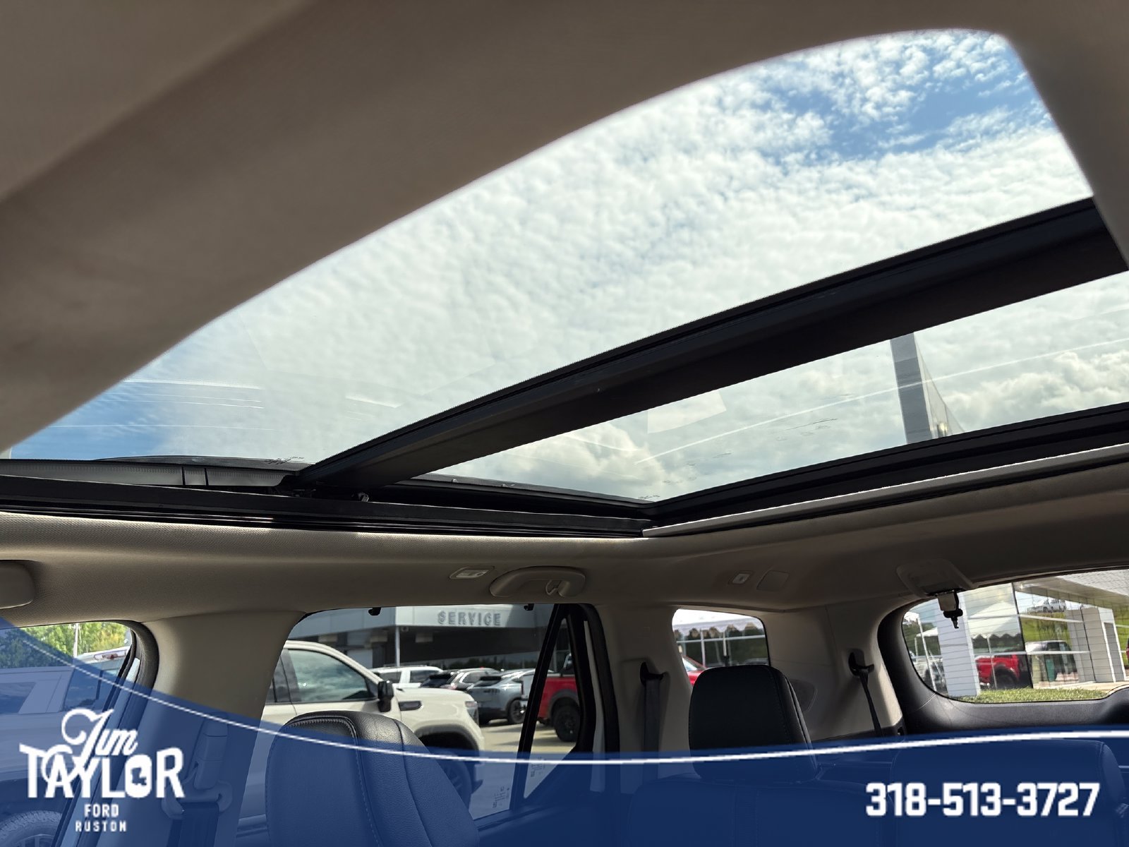 Used 2024 White Honda Touring image 25