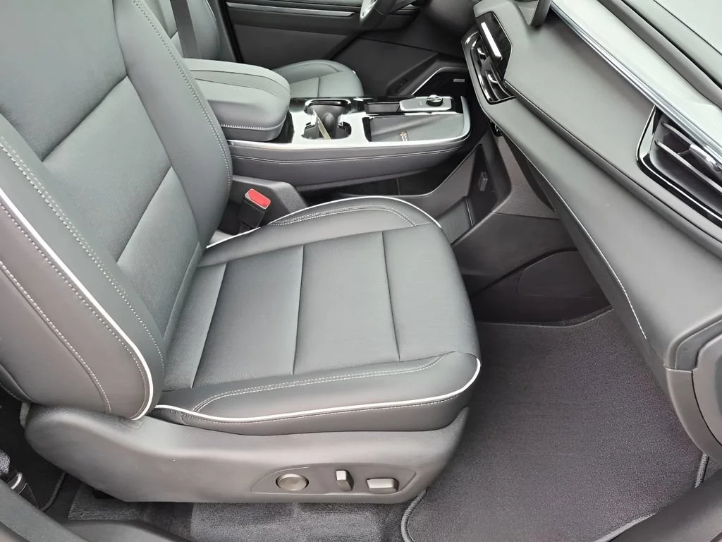 2026 Buick Enclave Preferred - Photo 17