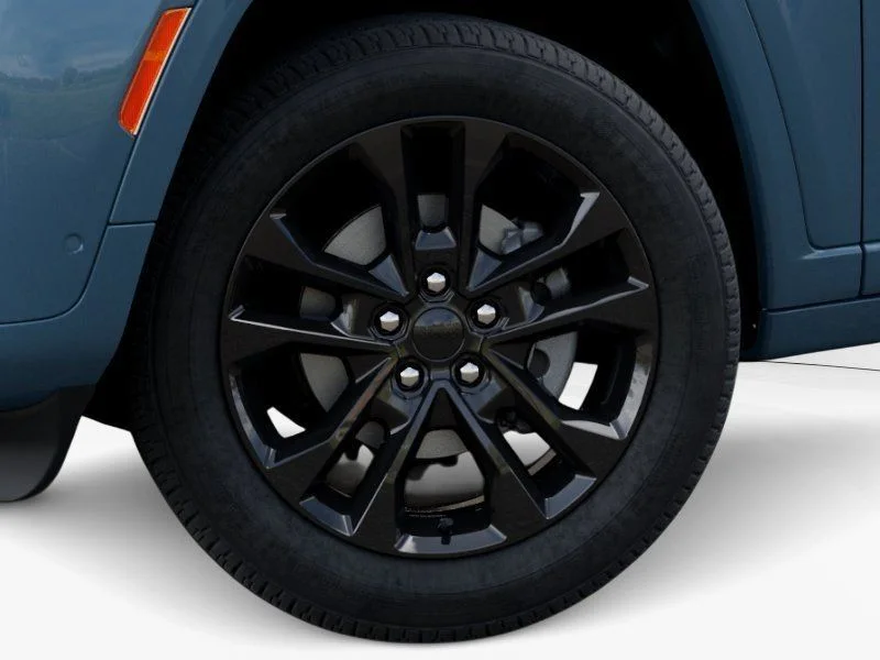 New 2026 Steel Blue Exterior Paint Jeep Limited Reserve image 9