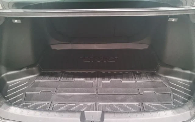 Used 2023 Silver Honda EX image 26