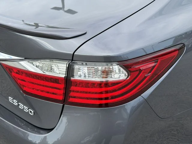Used 2013 Gray Lexus 350 image 9