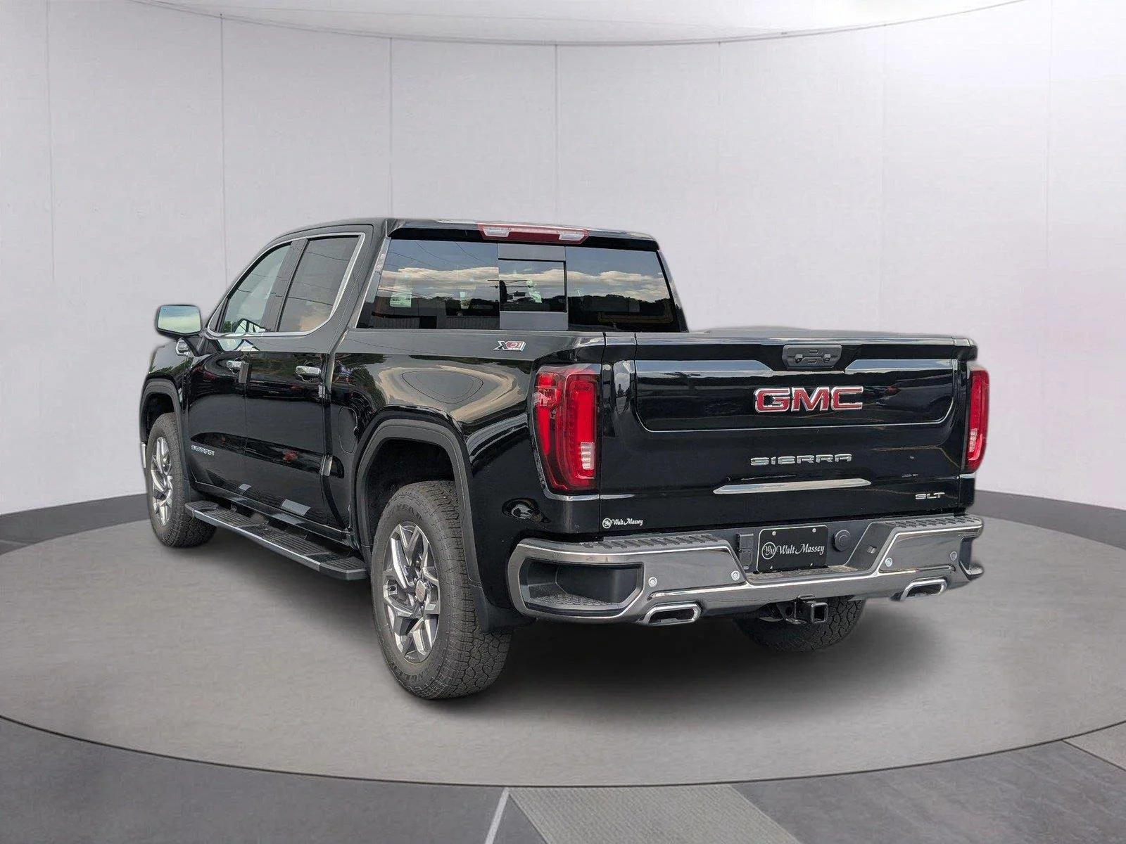 New 2026 Onyx Black GMC SLT image 3
