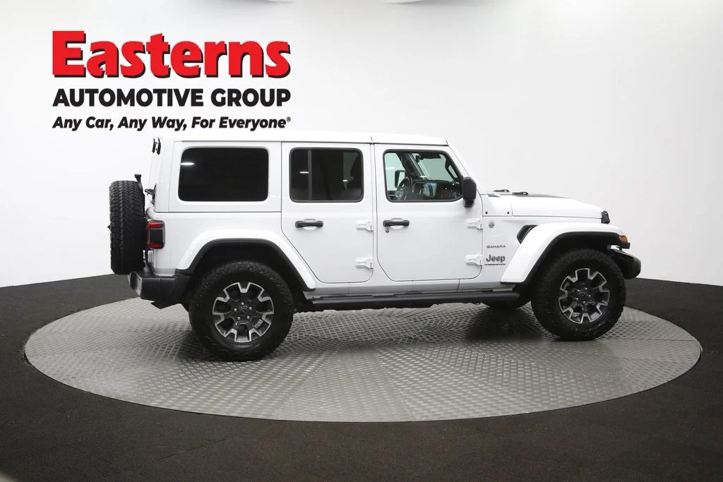 Used 2024 White Jeep Sahara image 43