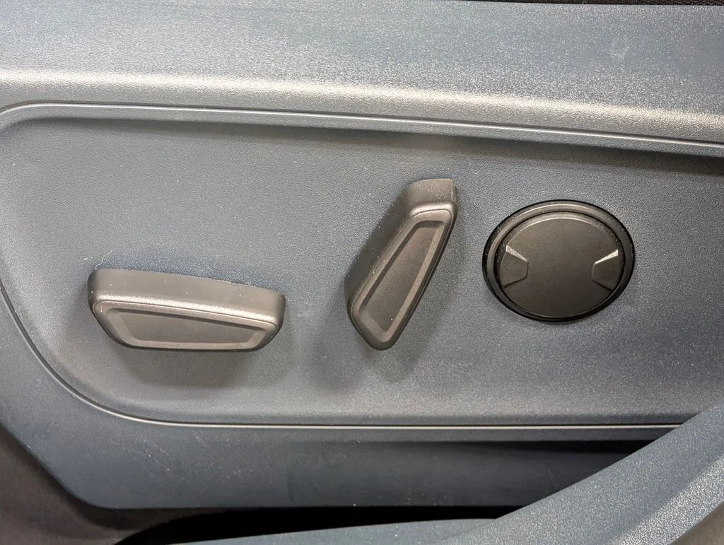 Certified Used 2025 Azure Gray Metallic Ford XLT image 12