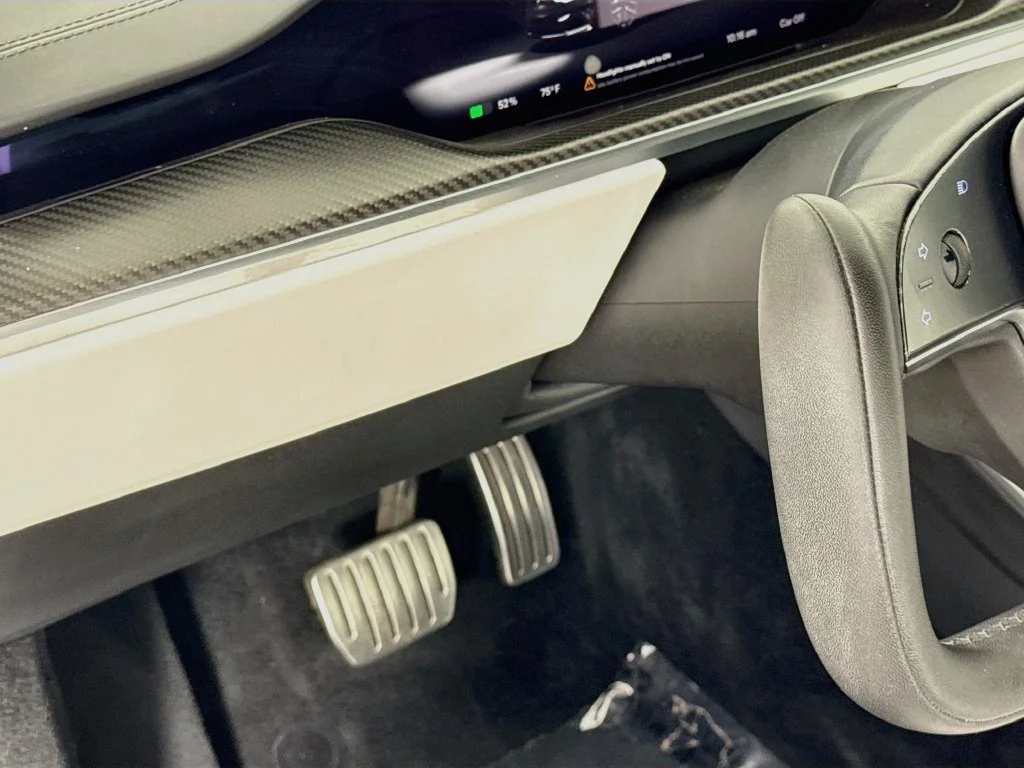 Used 2022 Black Tesla Plaid image 10
