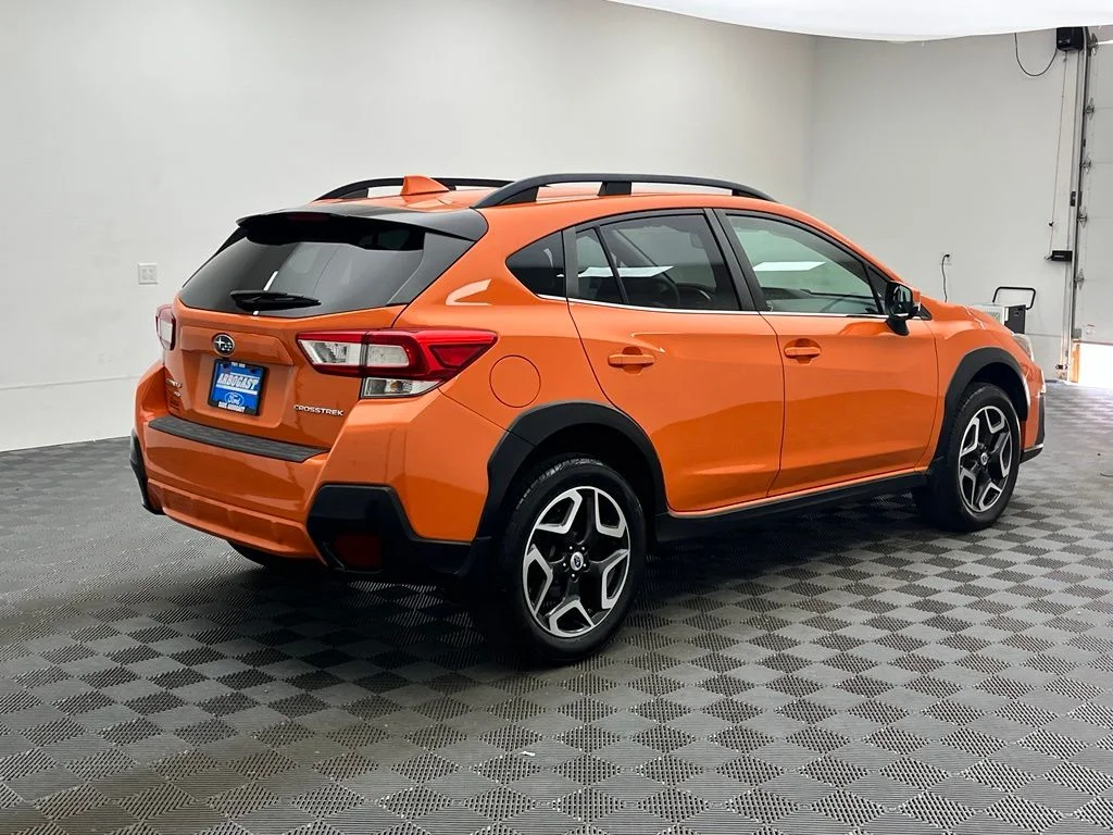 Used 2018 Orange Subaru 2.0i Limited image 8