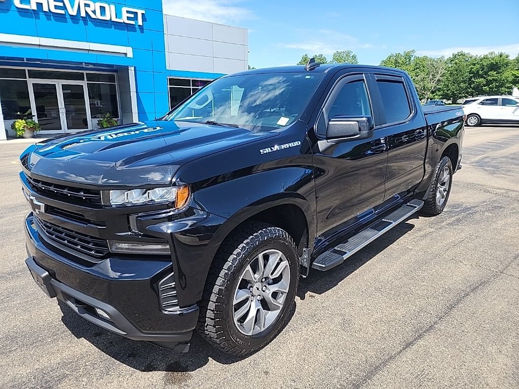 Used 2020 Black Chevrolet RST image 3