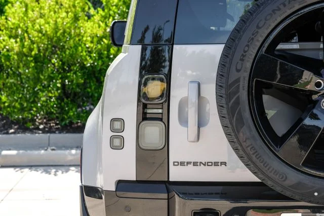New 2026 Borasco Grey Land Rover X-Dynamic SE image 59