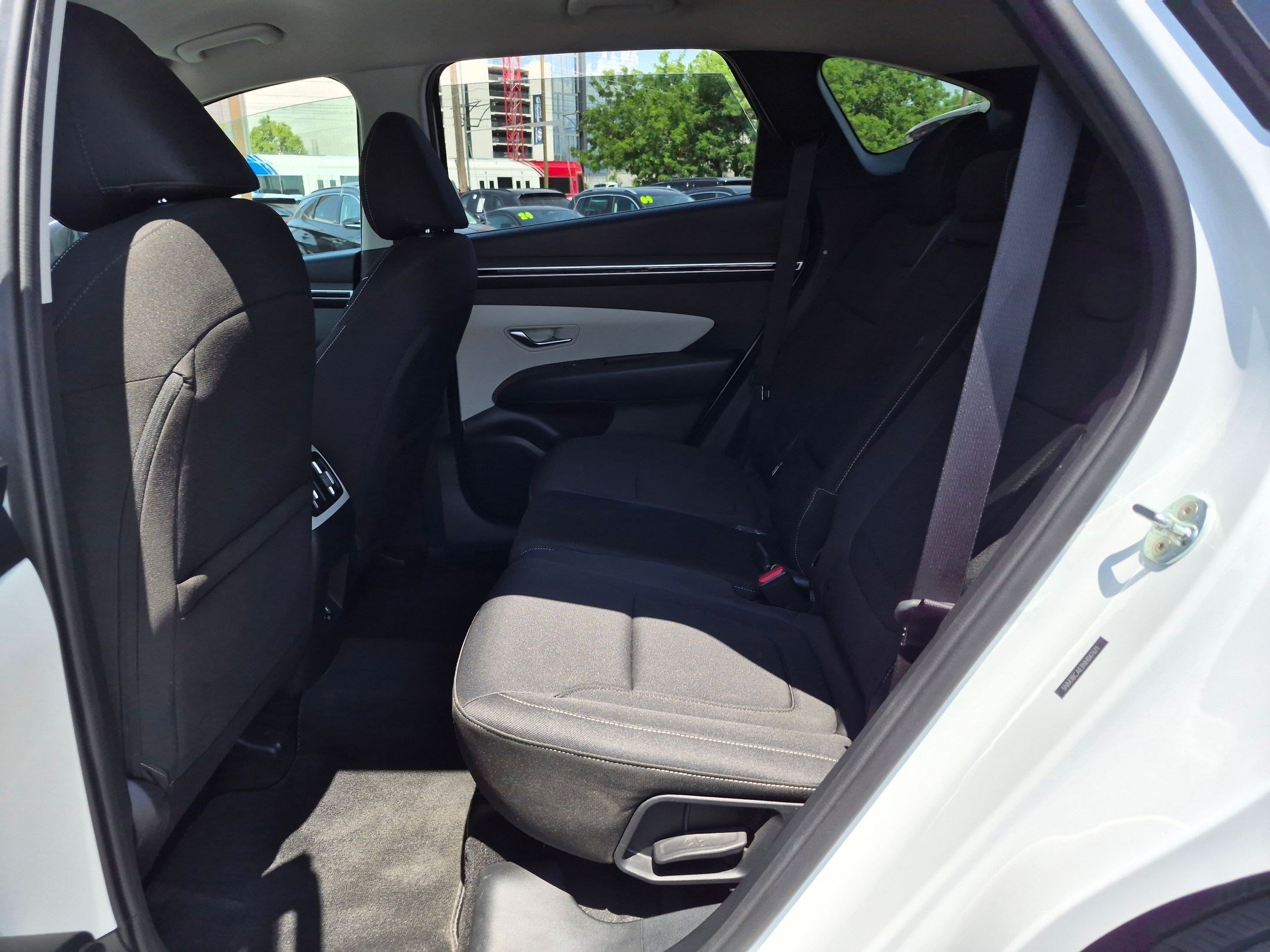 Certified Used 2022 Quartz White Hyundai SEL image 27