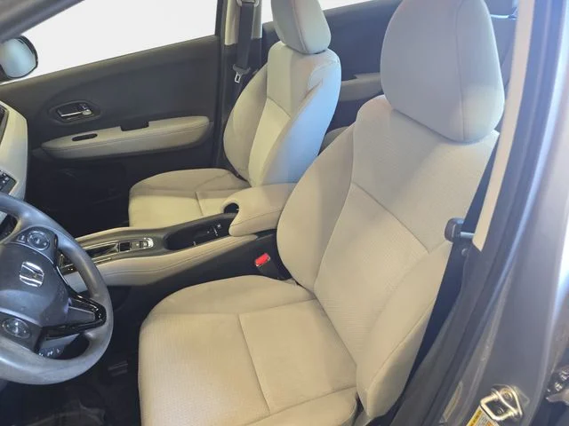 Used 2019 Silver Honda LX image 17
