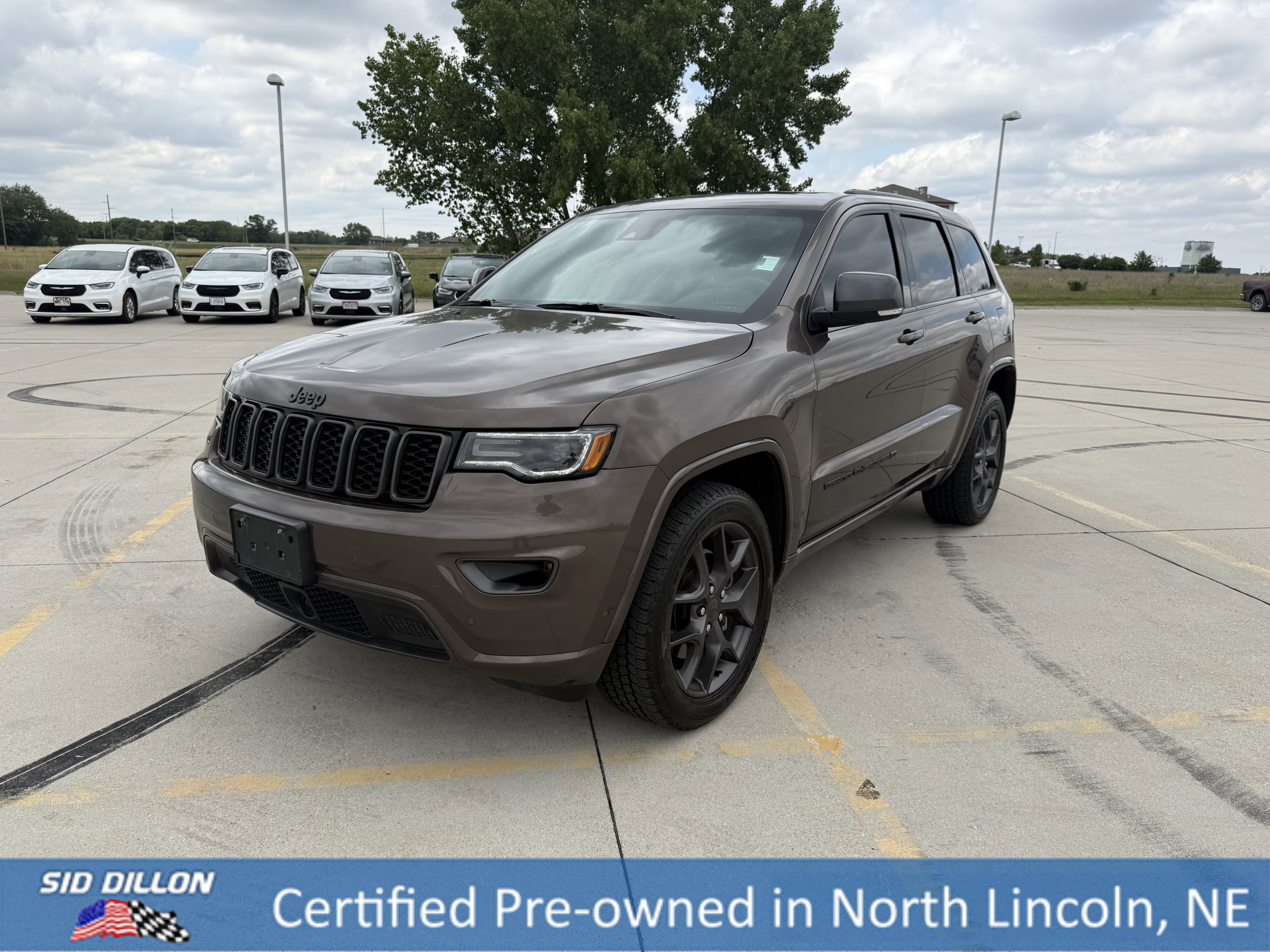2021 Jeep Grand Cherokee's photo