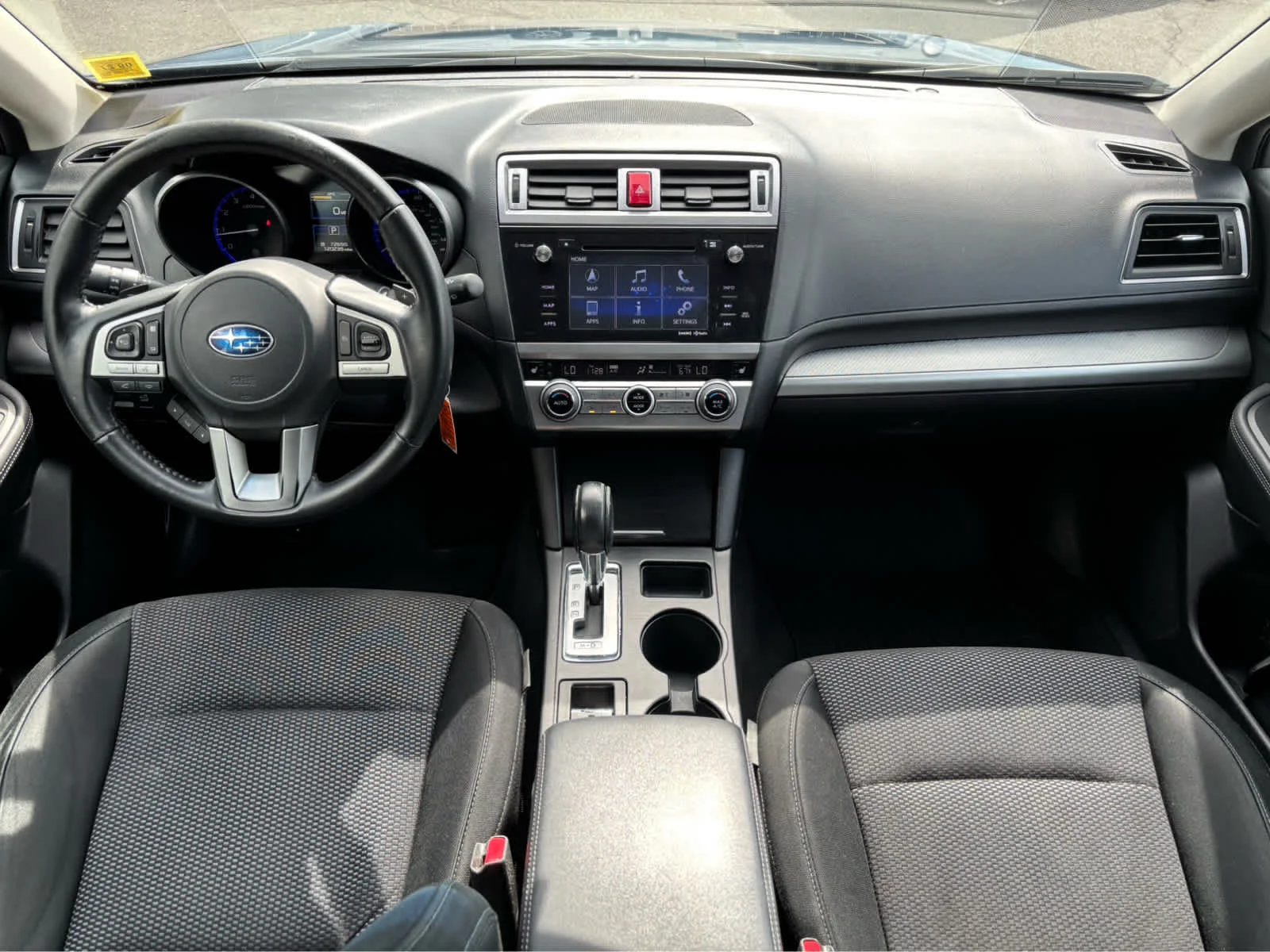 Used 2016 Twilight Blue Metallic Subaru 2.5i Premium image 9