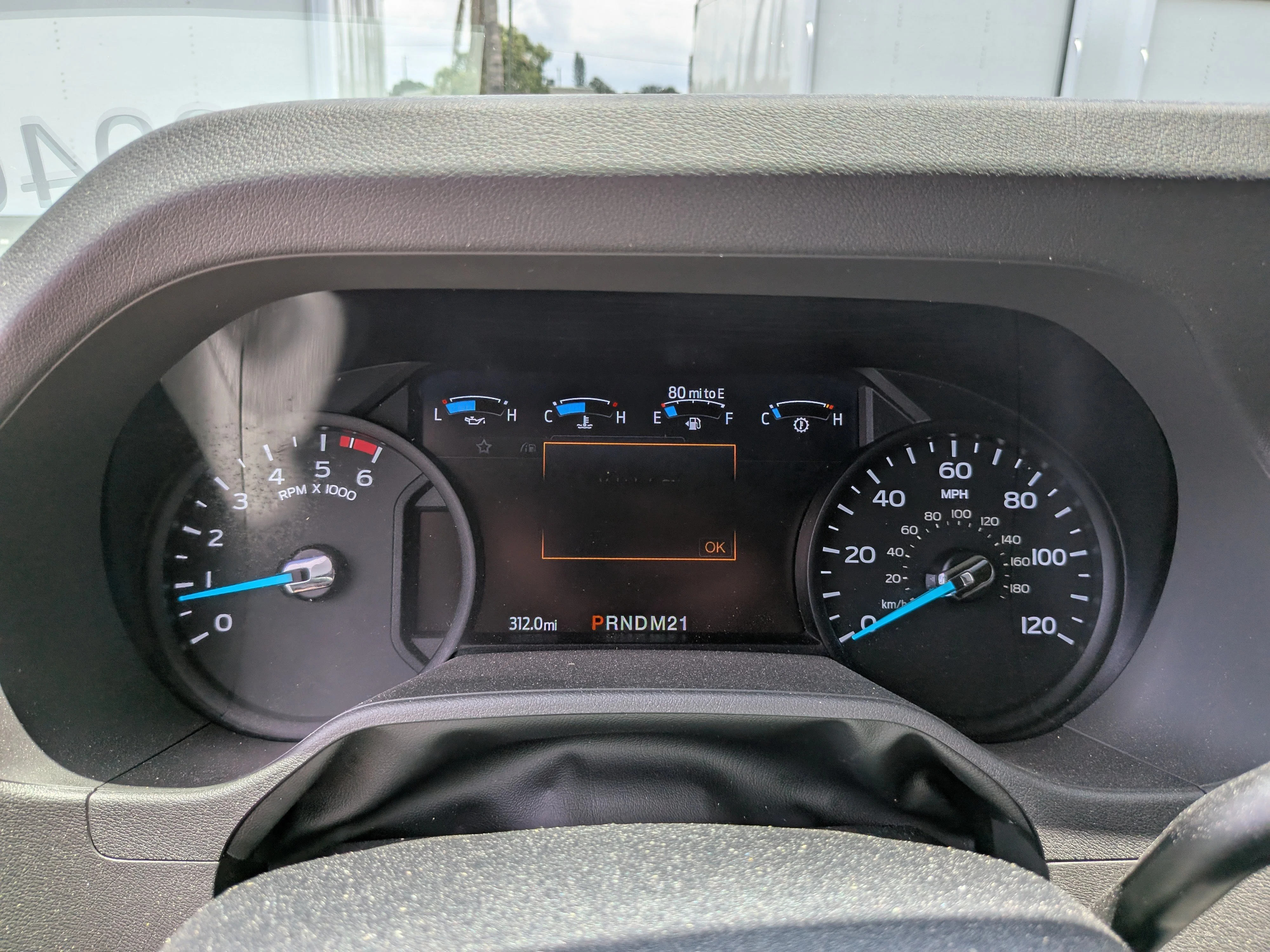 New 2026 Oxford White Ford E-350 SRW image 30