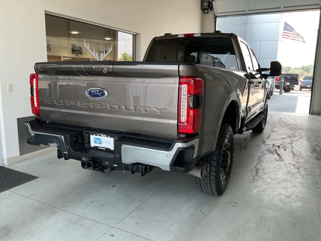 Used 2023 Stone Gray Metallic Ford Lariat image 7