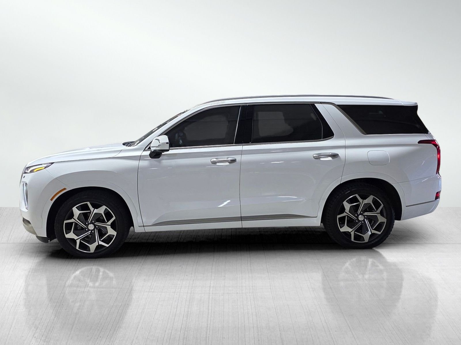 Used 2022 Hyper White Hyundai Calligraphy image 4