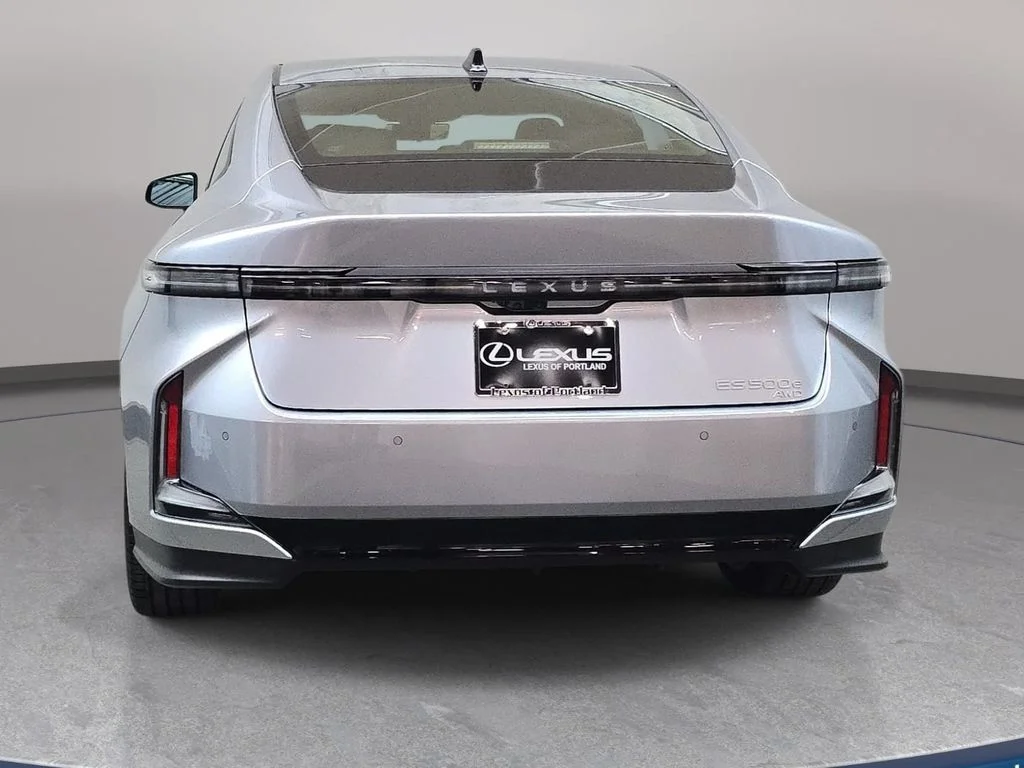 New 2026 Iridium Lexus LUXURY AWD image 6
