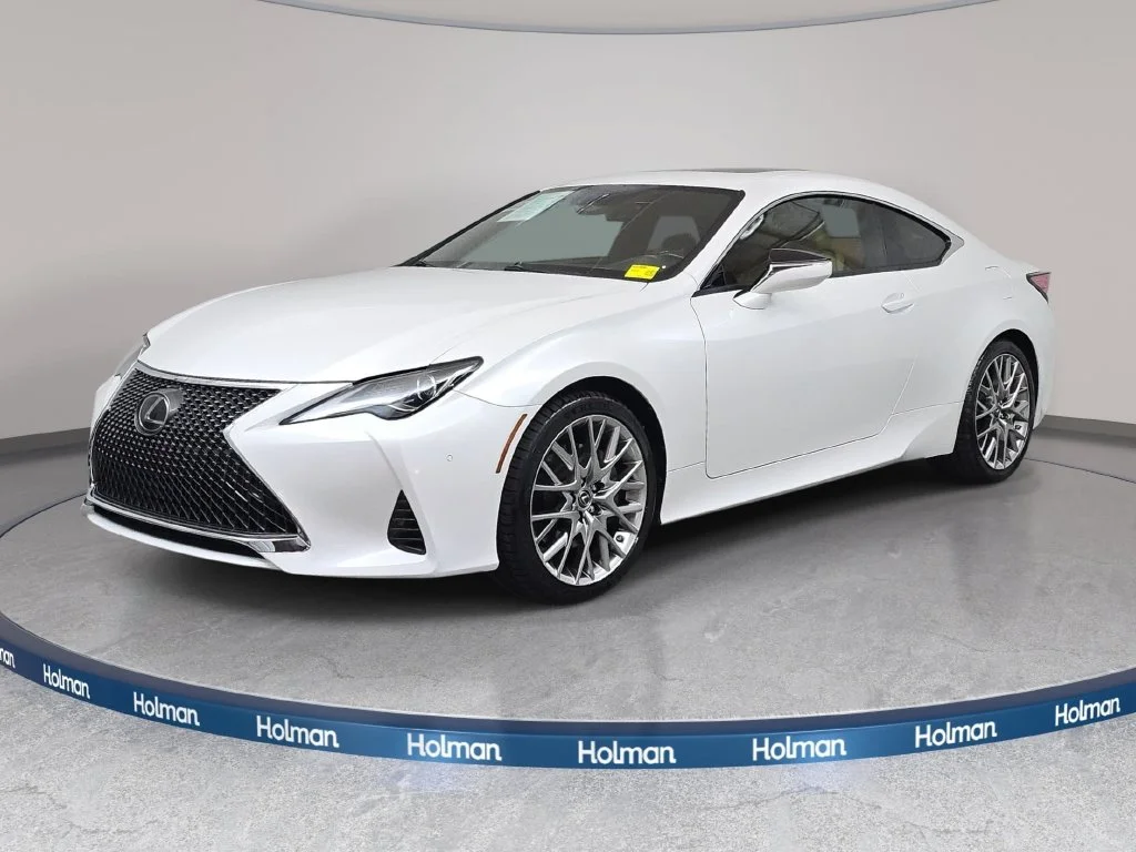 Used 2019 White Lexus 350 image 1