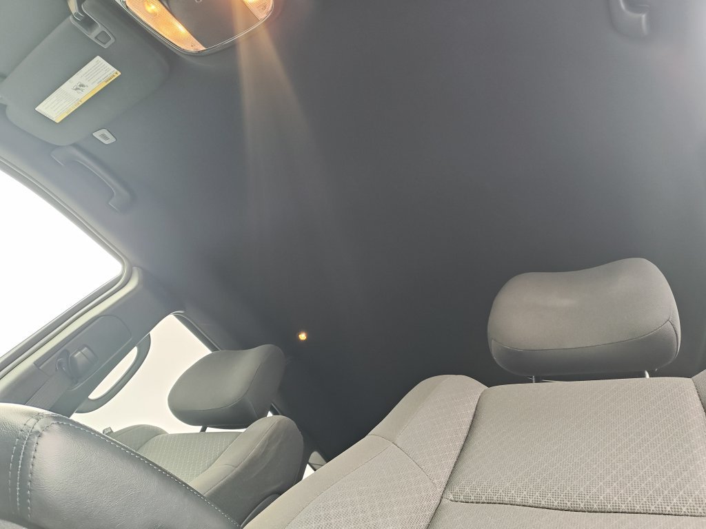 Used 2020 Red Jeep Laredo E image 23
