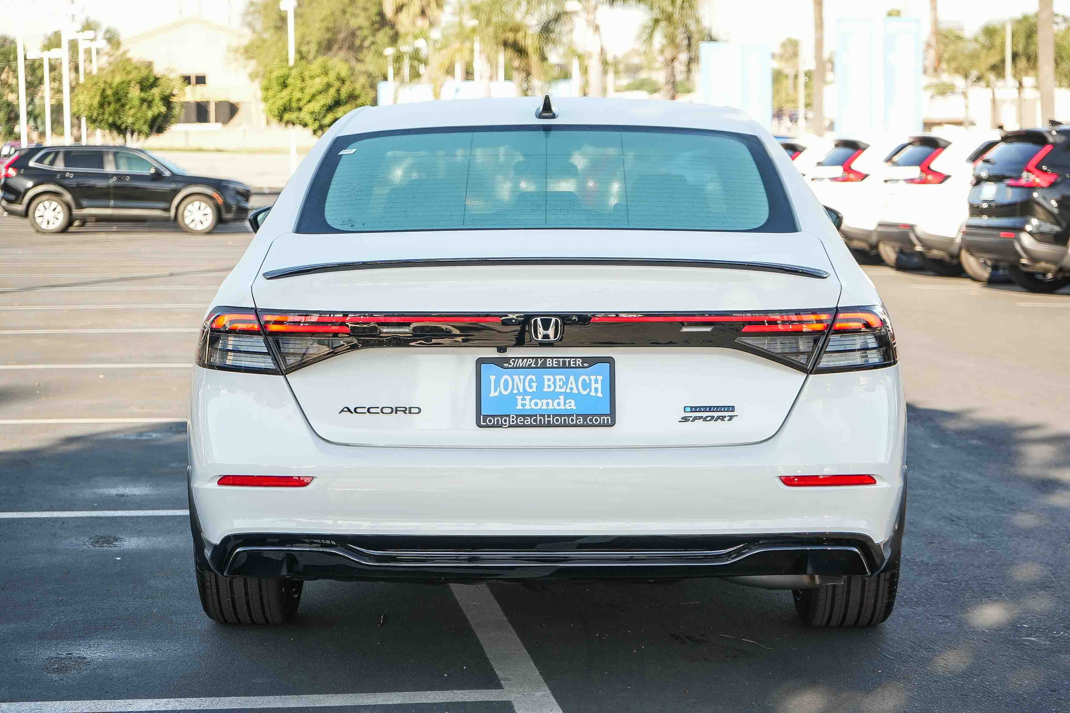 New 2026 Platinum White Pearl Honda Sport-L image 7