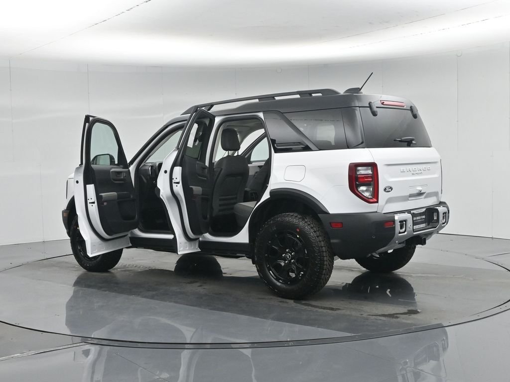 New 2026 Oxford White Ford Badlands image 35