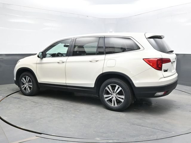 Used 2017 White Honda EX-L image 4