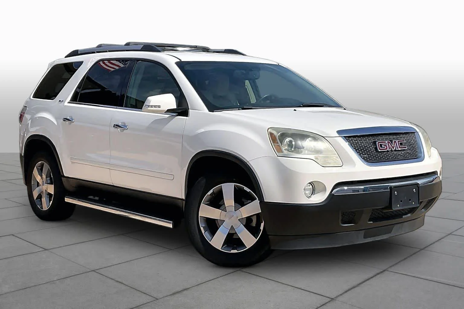 Used 2011 Summit White GMC SLT1 image 3