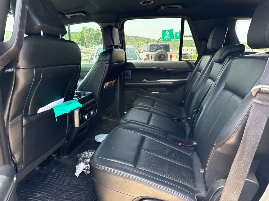 Used 2019 Oxford White Ford XLT image 9
