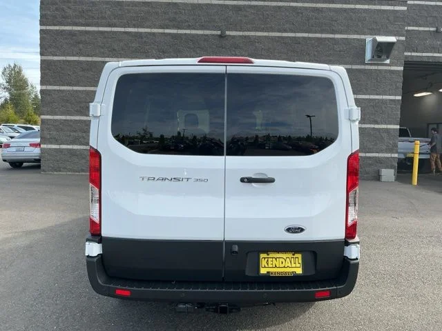 New 2025 Oxford White Ford Base image 7