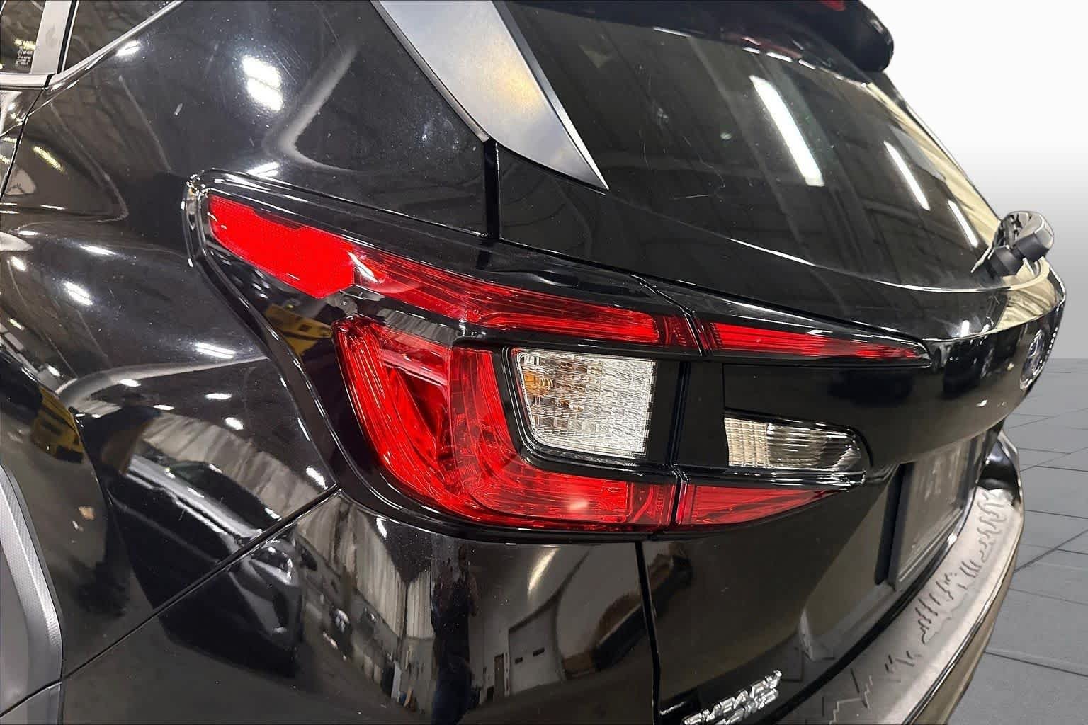 Used 2024 Crystal Black Silica Subaru Limited image 29