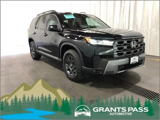 2026 Honda Pilot TrailSport AWD's photo