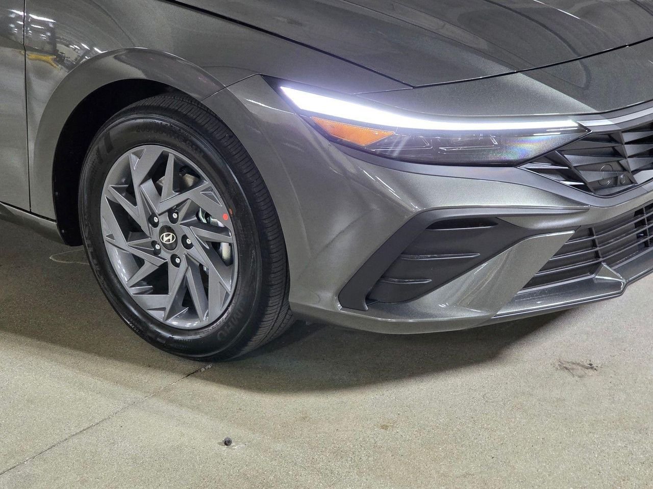 New 2026 Amazon Gray Hyundai Blue image 10