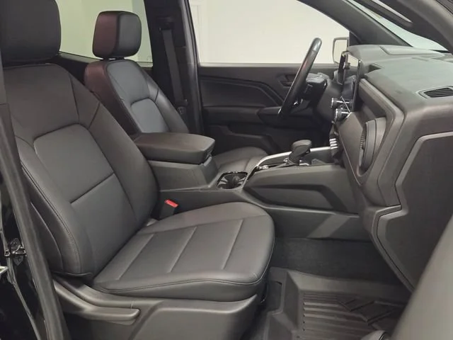Used 2025 Black Chevrolet Trail Boss image 18