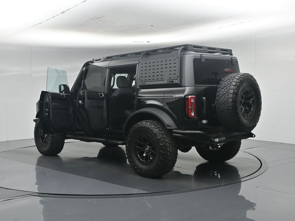 New 2026 Shadow Black Ford Badlands image 36
