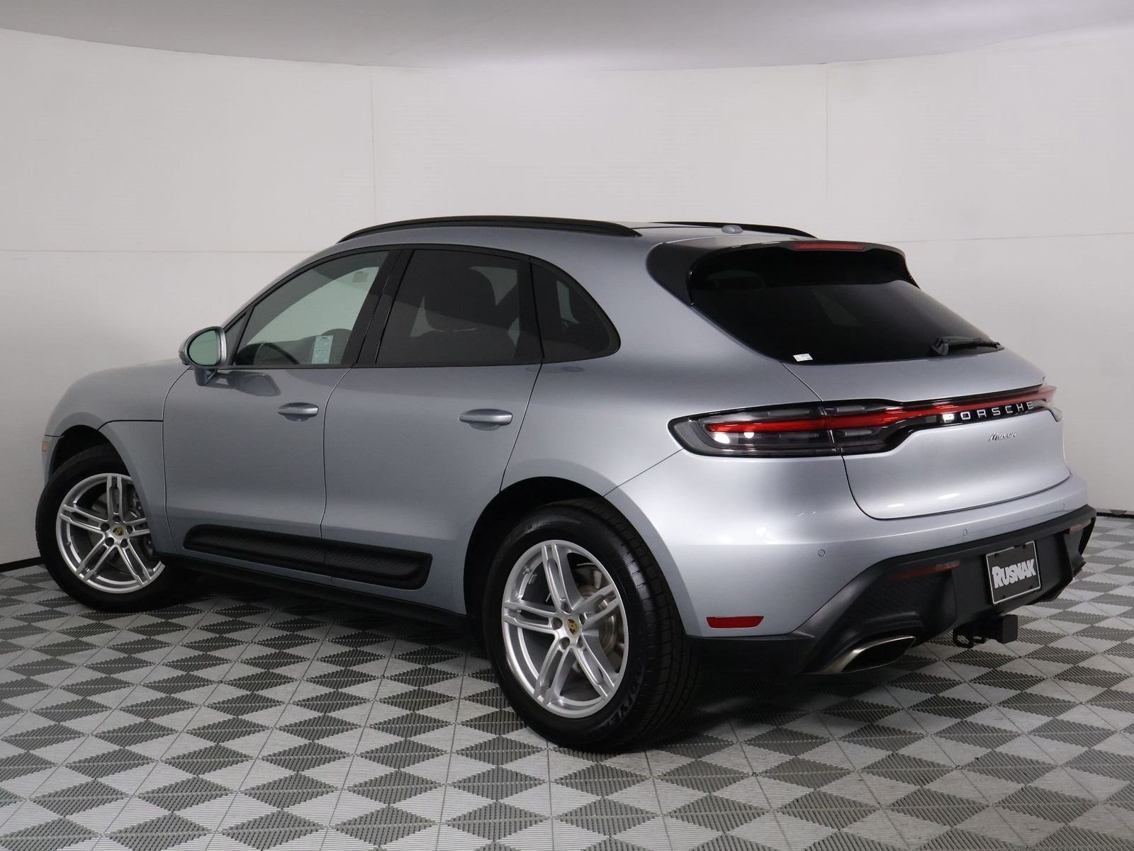 Certified Used 2026 Dolomite Silver Metallic Porsche  image 3