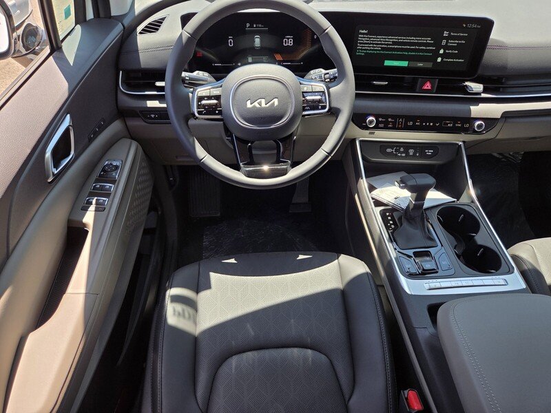 New 2026 Snow White Pearl Kia EX image 10