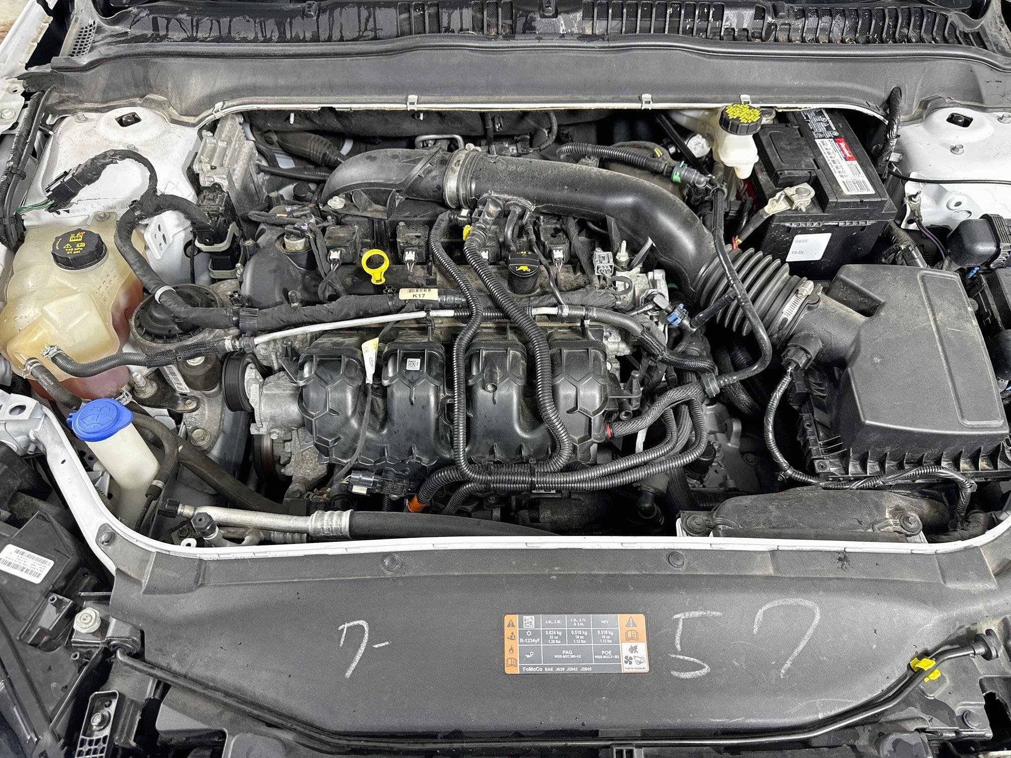 Used 2020 Oxford White Ford Titanium image 31
