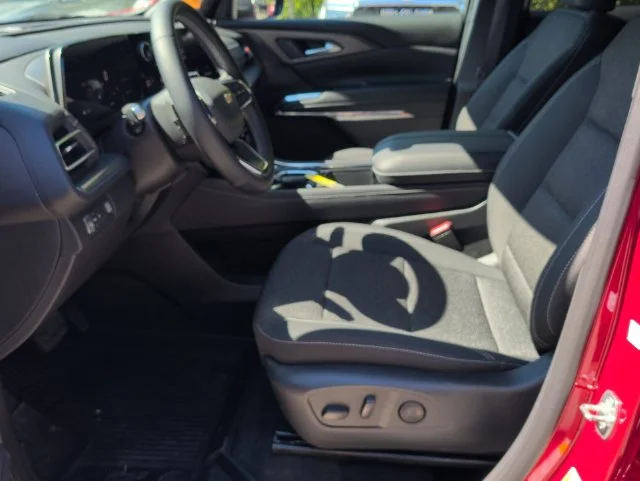Used 2025 Red Chevrolet LT image 22