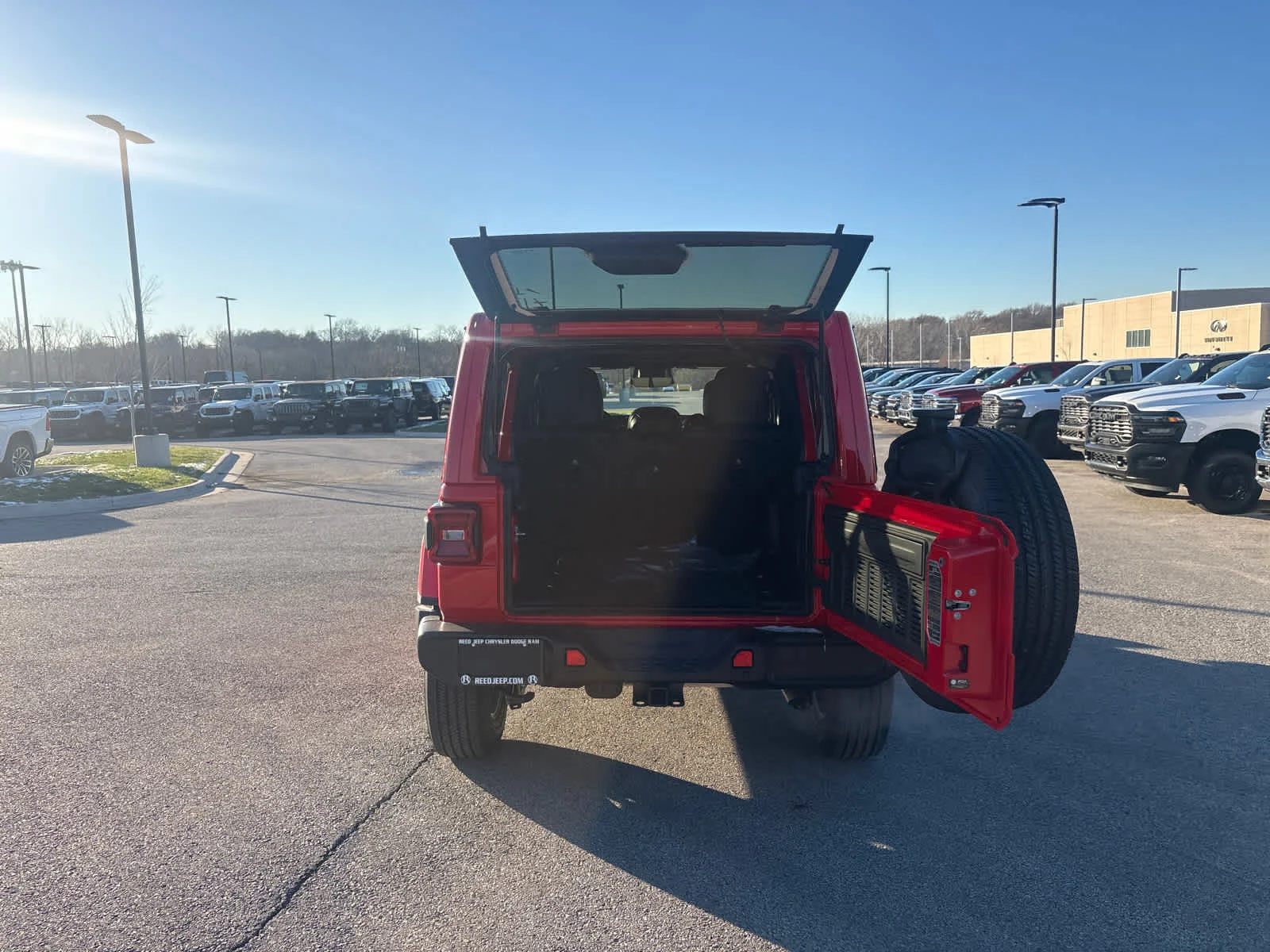New 2026 Firecracker Red Clear-Coat Exterior Paint Jeep Sahara image 11