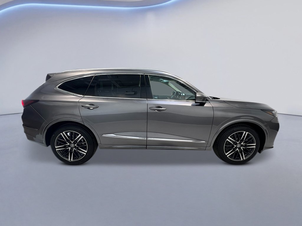 New 2026 Liquid Carbon Metallic Acura w/Advance Package image 8