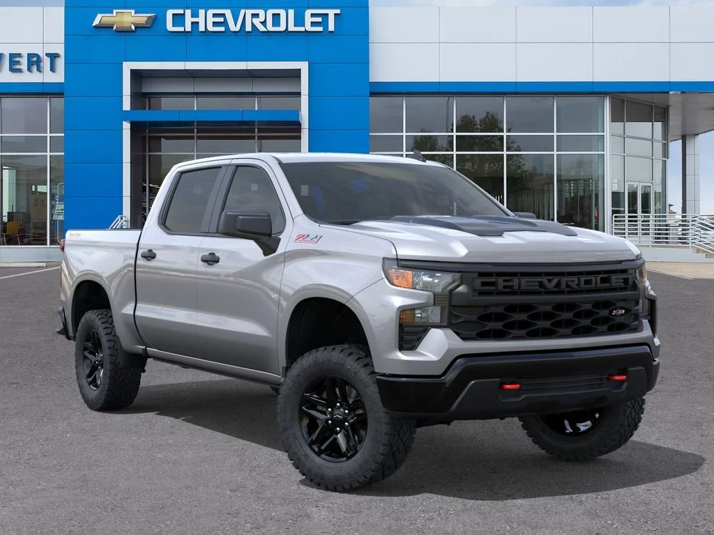 Used 2026 Gray Chevrolet Custom Trail Boss image 31