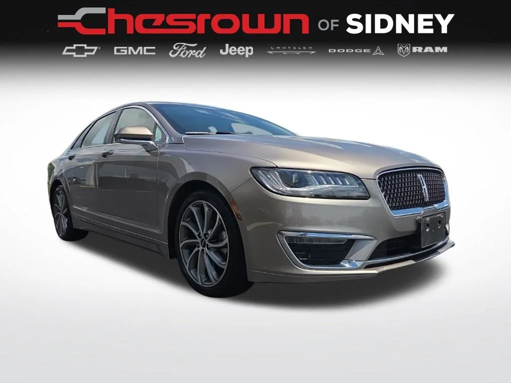 Used 2018 Brown Lincoln Select image 11