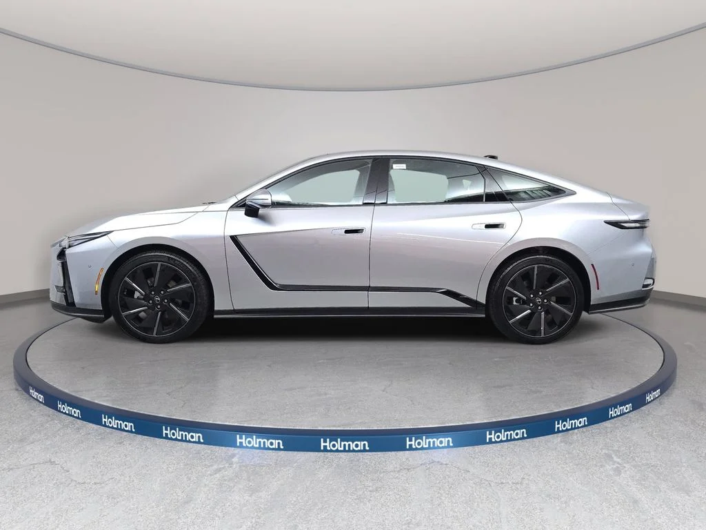 New 2026 Iridium Lexus LUXURY AWD image 8