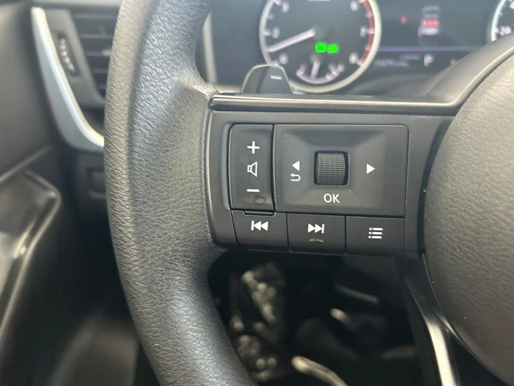 Used 2024 Silver Nissan S image 46