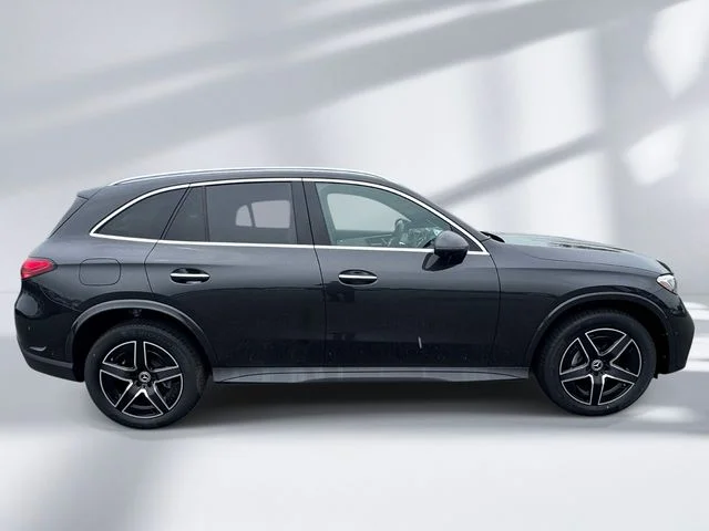 New 2026 Graphite Grey Metallic Mercedes-Benz GLC 300 image 6