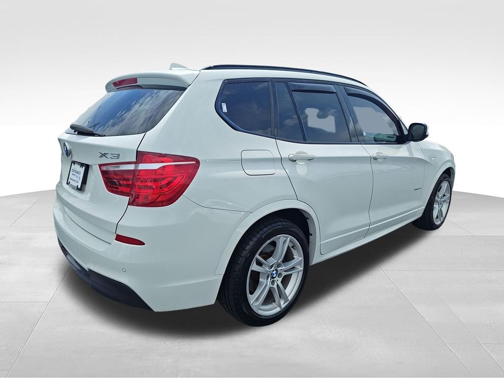 Used 2013 White BMW xDrive28i image 5