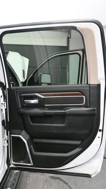 Used 2024 White Ram Laramie image 14